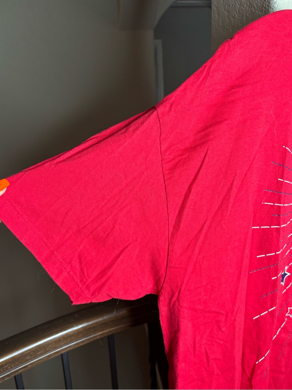 Disney Vintage Red Winnie the Pooh Starburst Flag Patriotic America T Size 2X - Picture 2 of 9